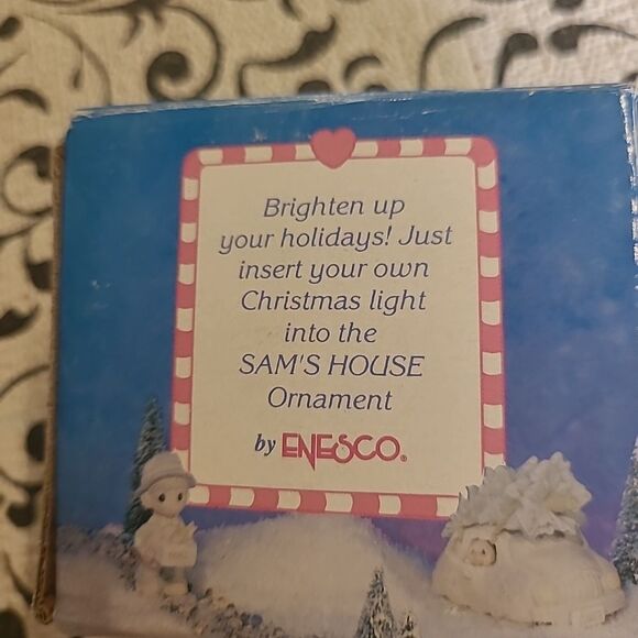 1994 Precious Moments Ornament - Picture 8 of 9